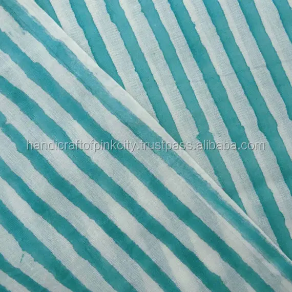 Ткань с принтом в синюю полоску 2017