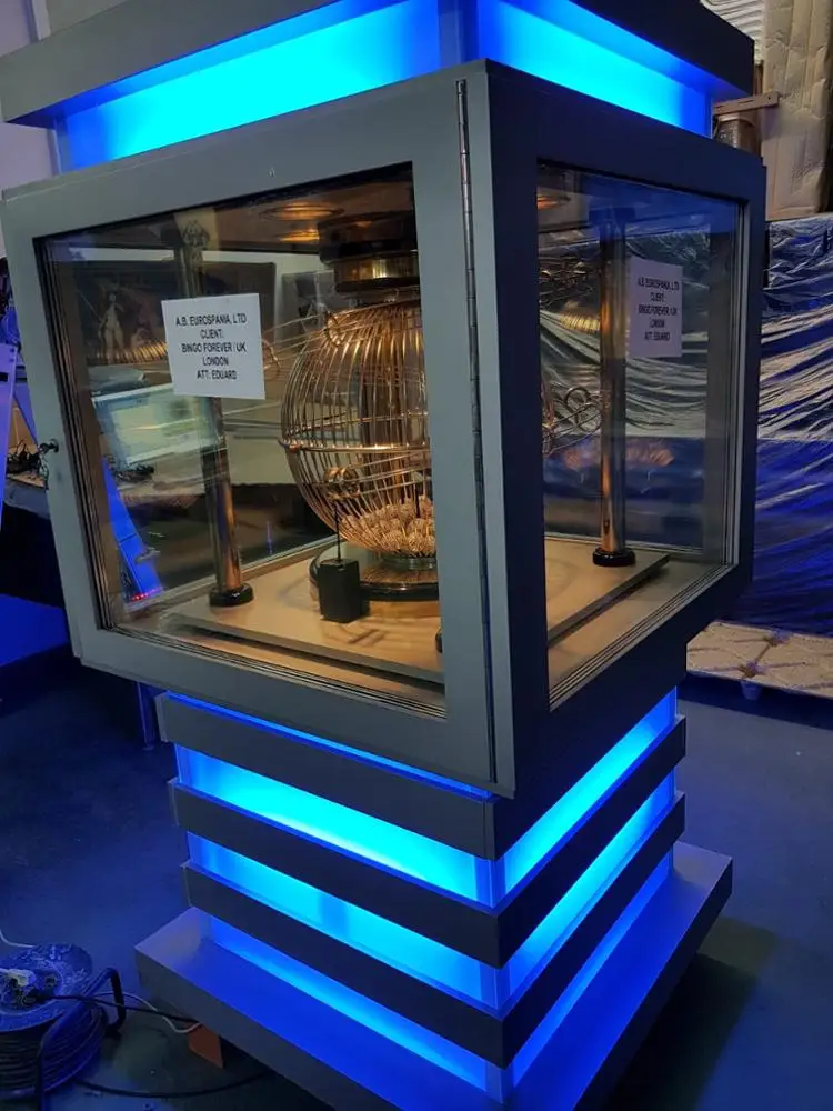 Стеклянные урны для бинго