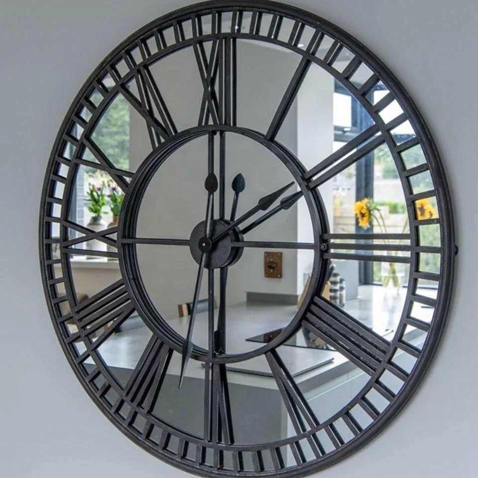 Часы из зеркала