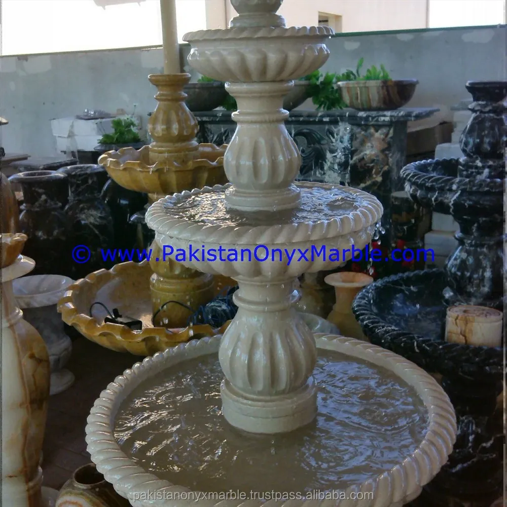 Мраморные фонтаны для использования вне помещения