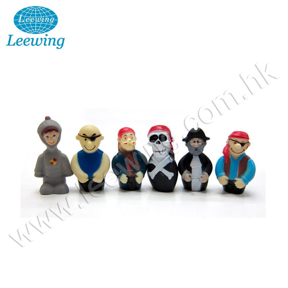 
Популярный товар, развивающая игрушка, Детская безопасная мягкая игрушка, фталат из ПВХ, забавная история, пиратский пластиковый персонализированный набор кукол на палец от производителя 