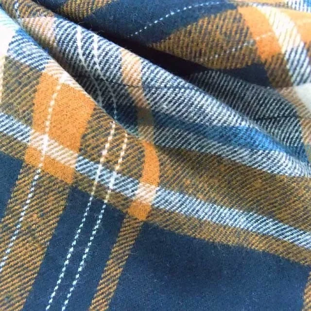 Проверка красителя хлопчатобумажной фланелевой