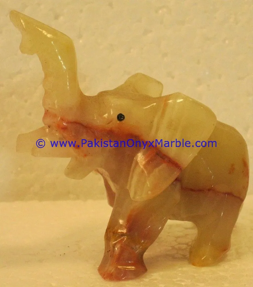 Vtg Carved Onyx Natural Stone good Elephant Figurine