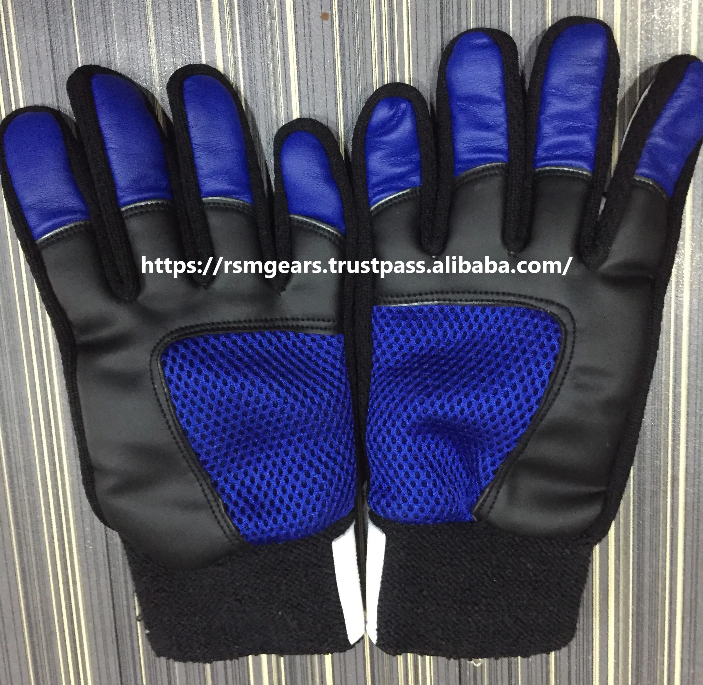Indoor cricket batting gloves Clearance