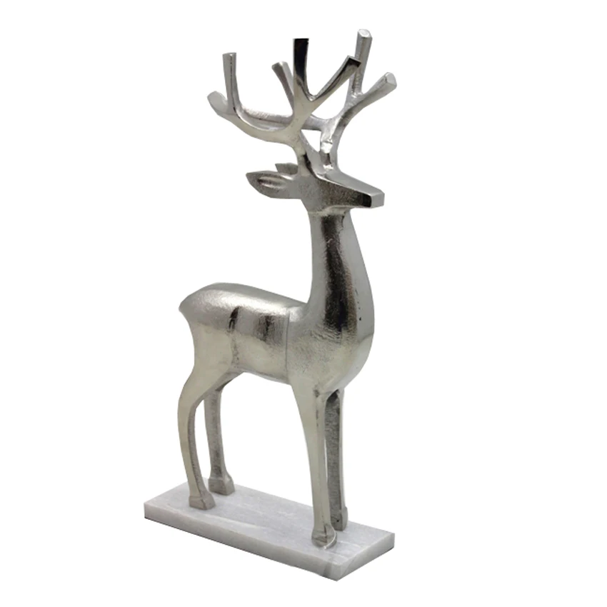Железный олень. Скульптура оленя. Скульптура оленя из металла. Ручной олень. Скульптура Северный олень.