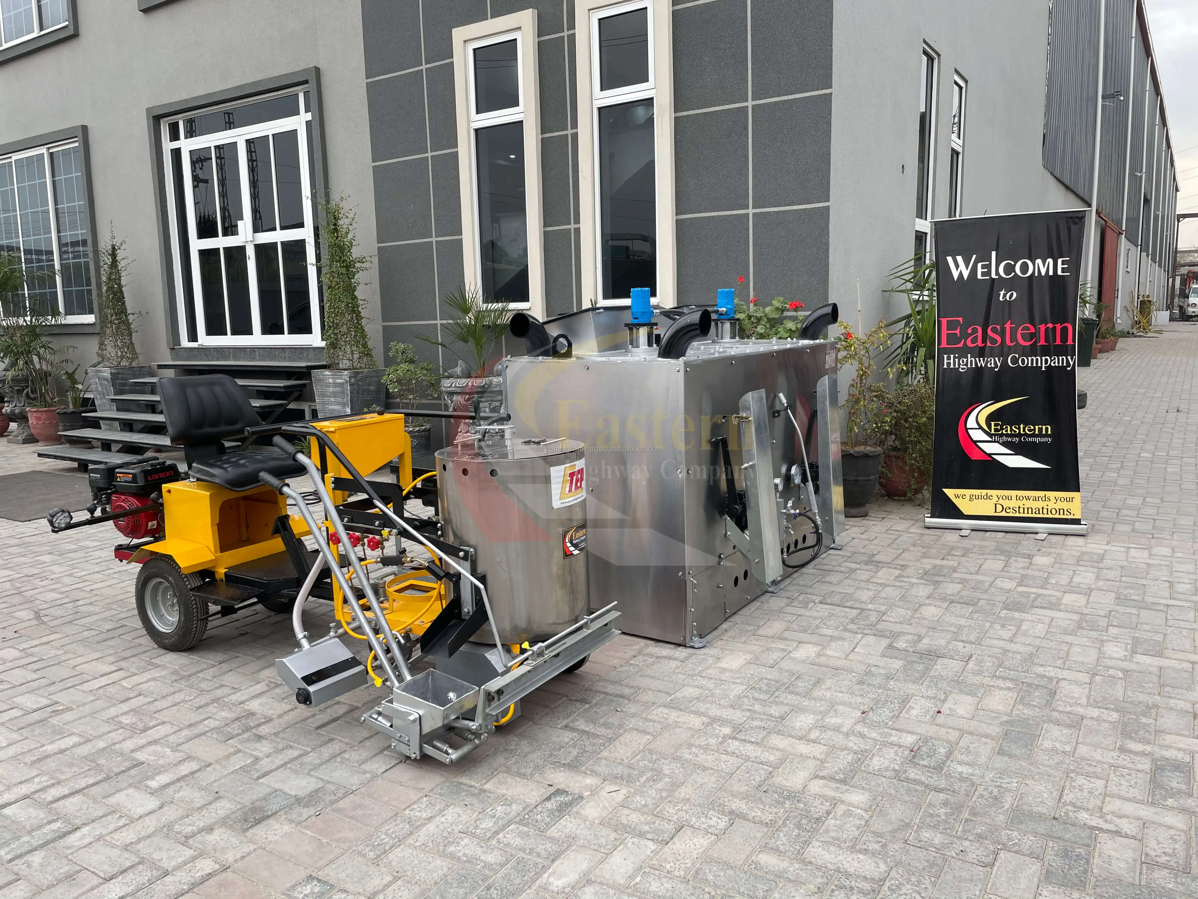 Screed System Thermoplastic Road Line Marking Shoe Marking Machine