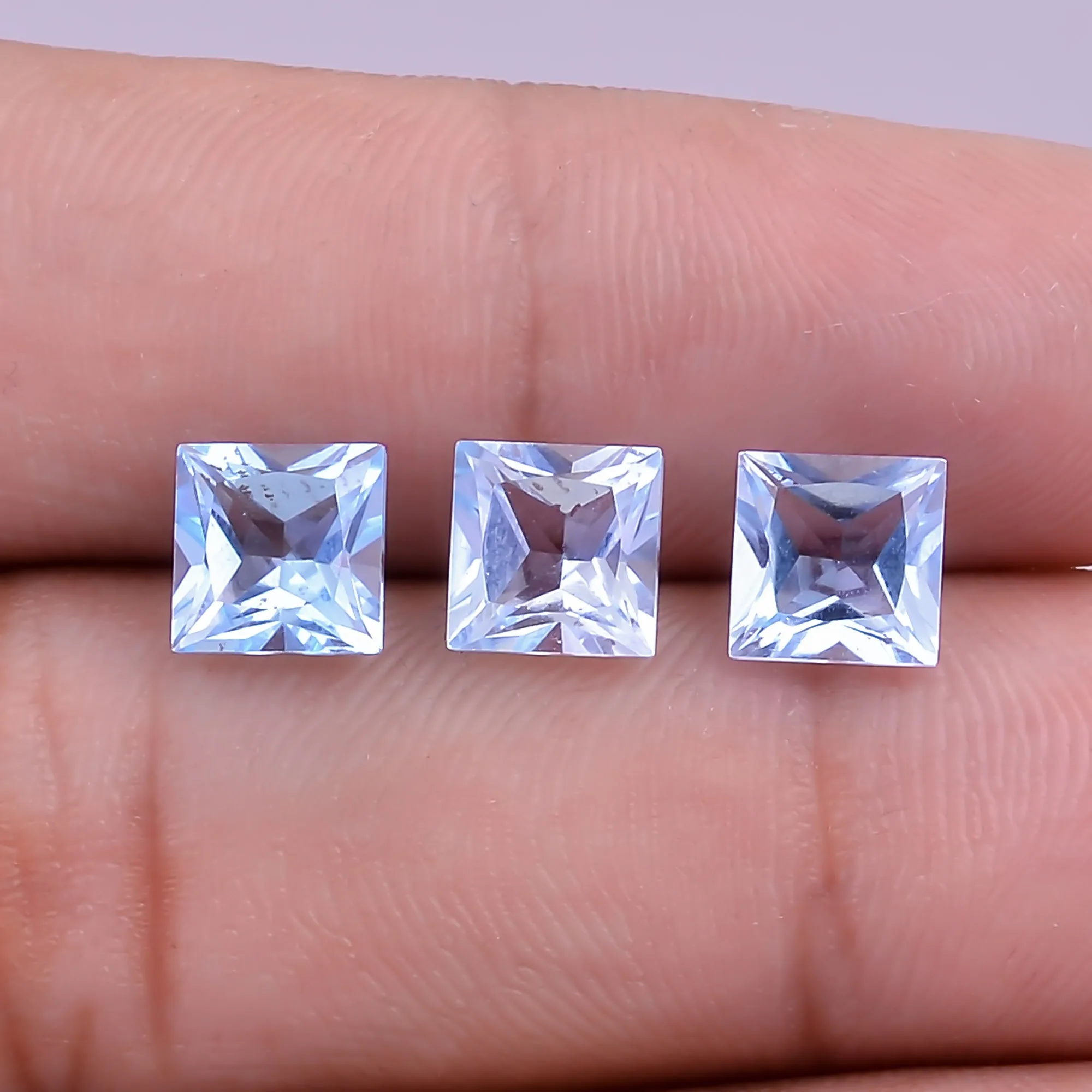 natural sky blue topaz gemstone square shape princess cut
