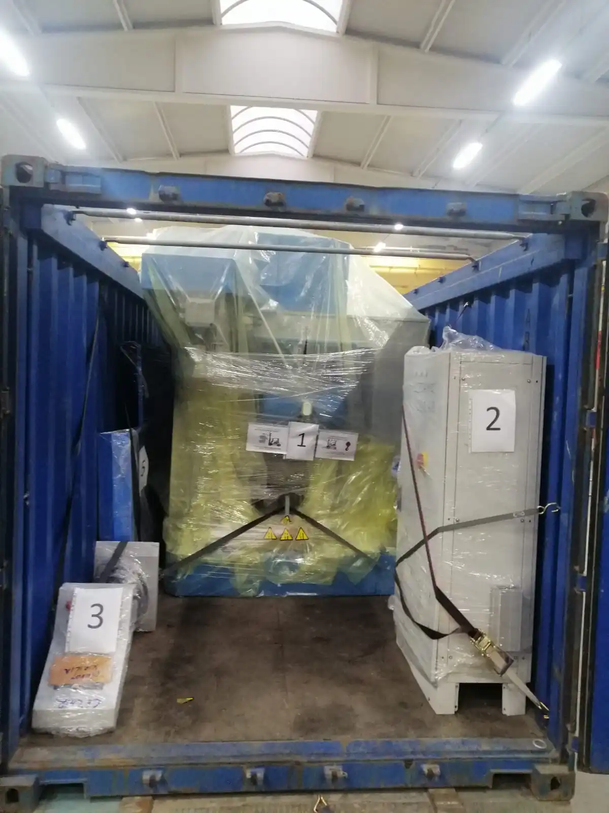 hydraulic brake piston press