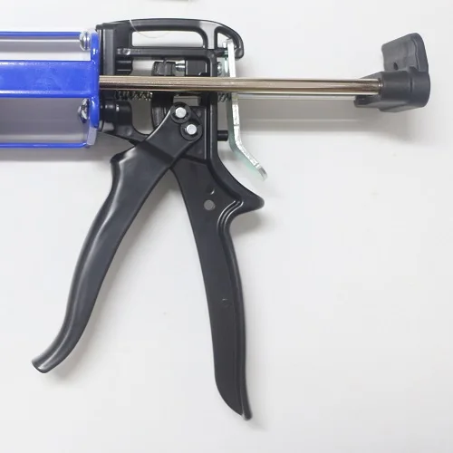 Easy-Use Dual Component Caulking Gun for Methacrylate Adhesive Boat Building