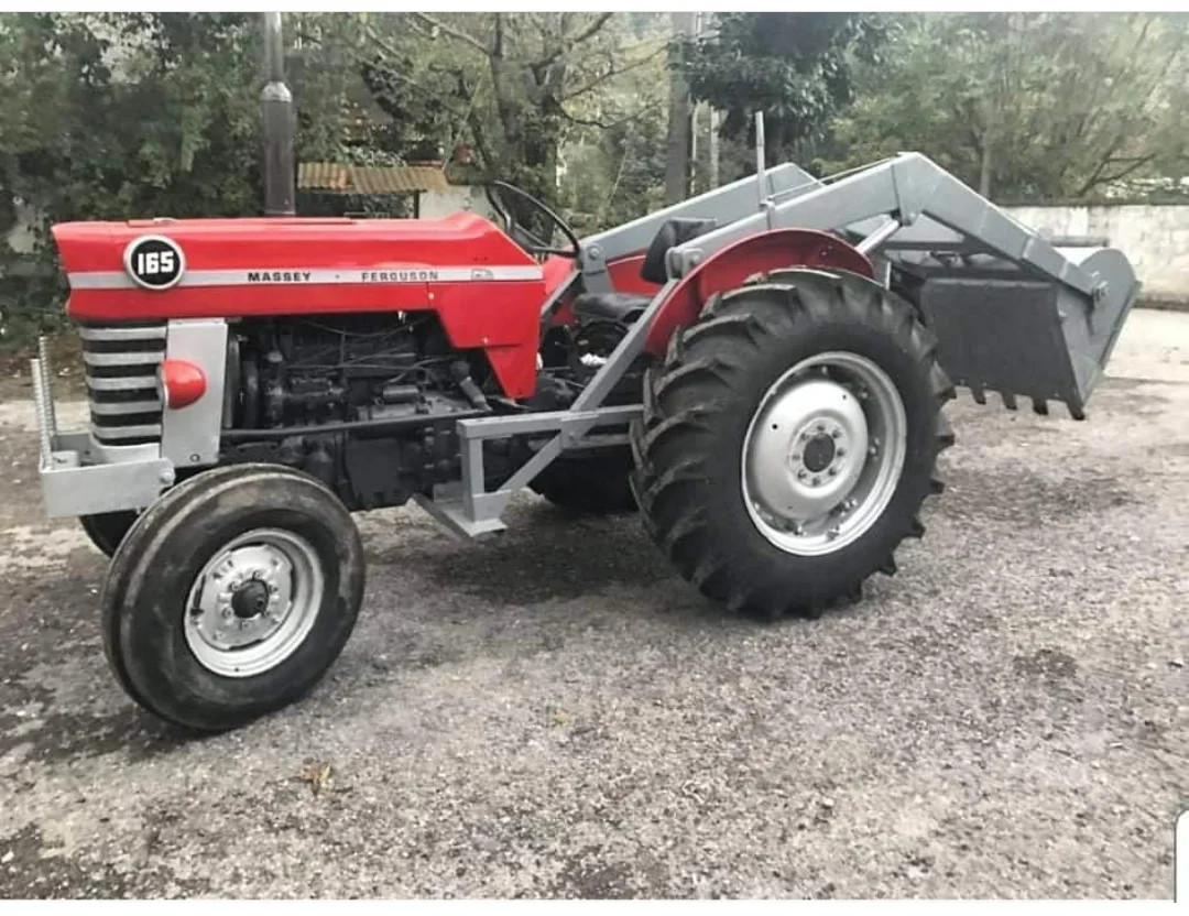 Massey Ferguson Tractor Buy Massey Ferguson 165 Tractor Product On Alibaba Com