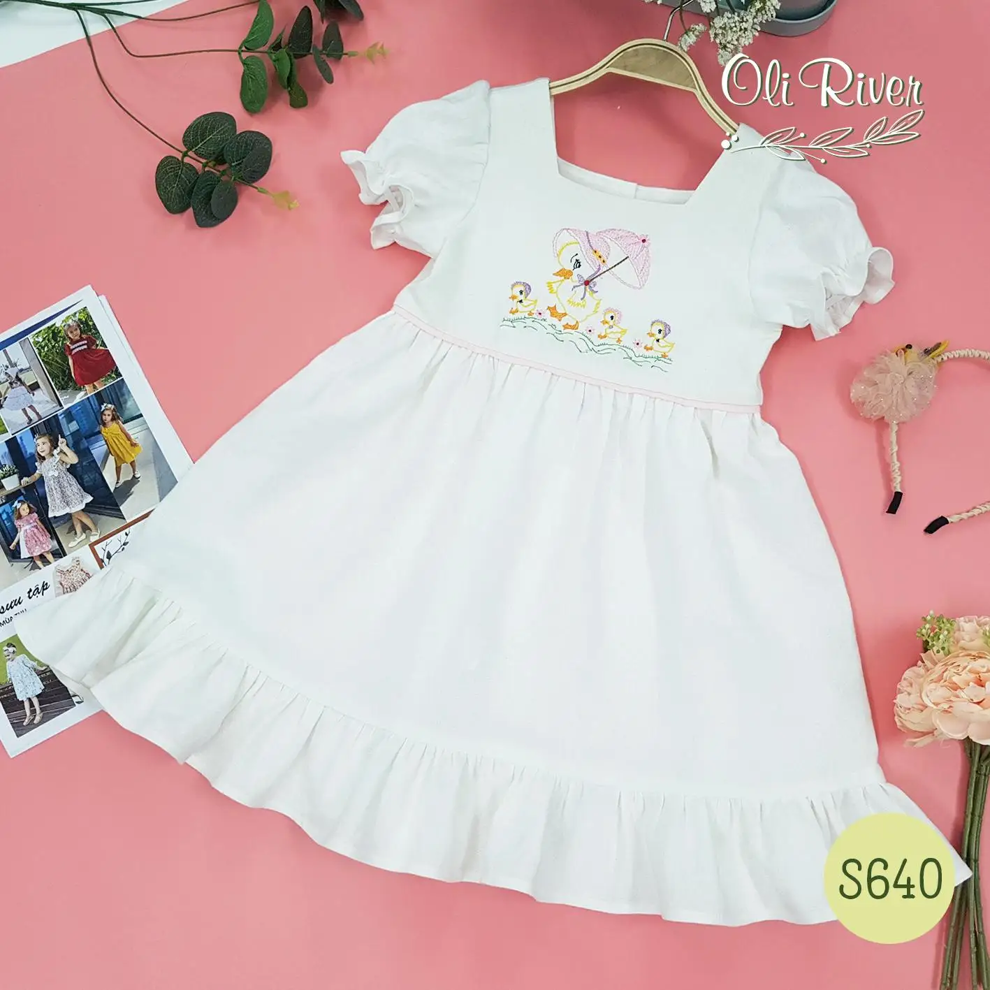 Robe Blanche Pour Mere Et Bebe Brodee En Canard Nouveau Buy Crushed Skirt Flower Pattern Skirt Rabbit Fancy Dress Product On Alibaba Com
