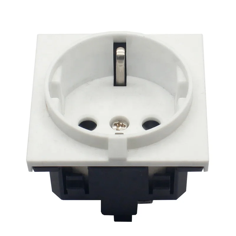 Eurocode Germany 3 PIN AC Outlet Industrial Wall Socket Adapter Plug with EU Socket Connector