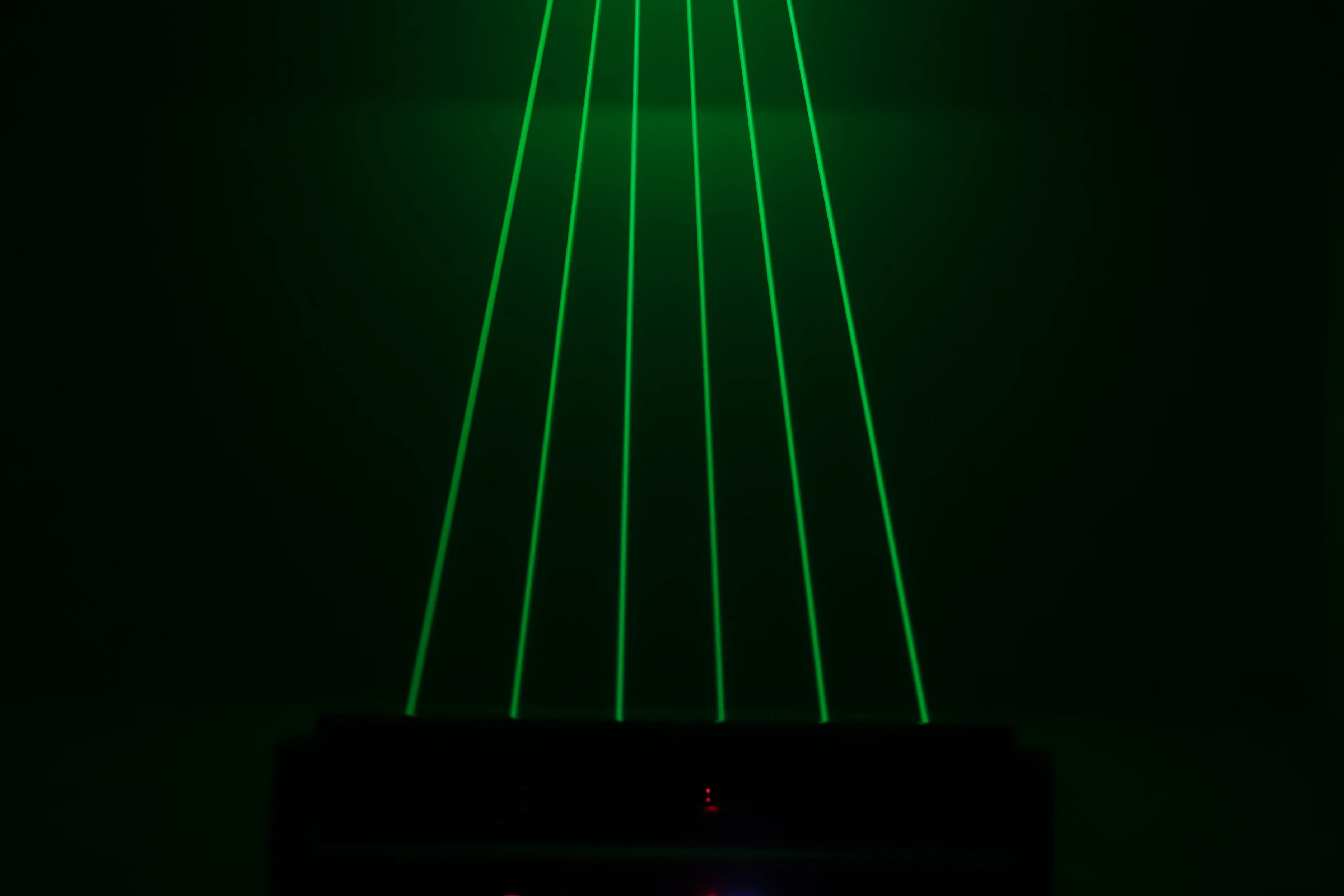 6 Eye Laser Light Moving Head Linear Lighting Systems Red Green Blue