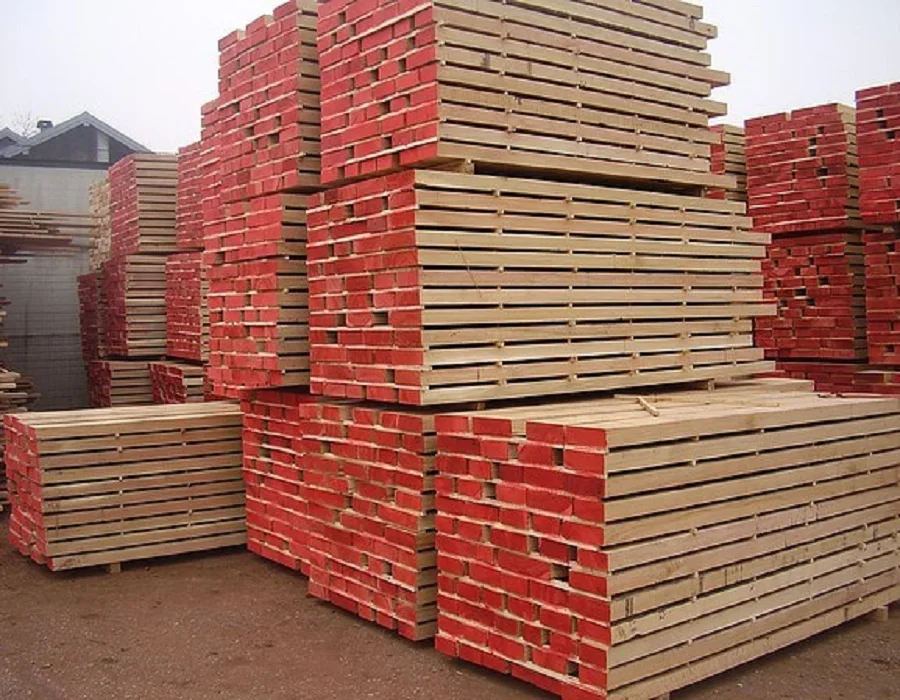 Pine - Scots Pine, Spruce Packaging Timber for Export From Ukraine