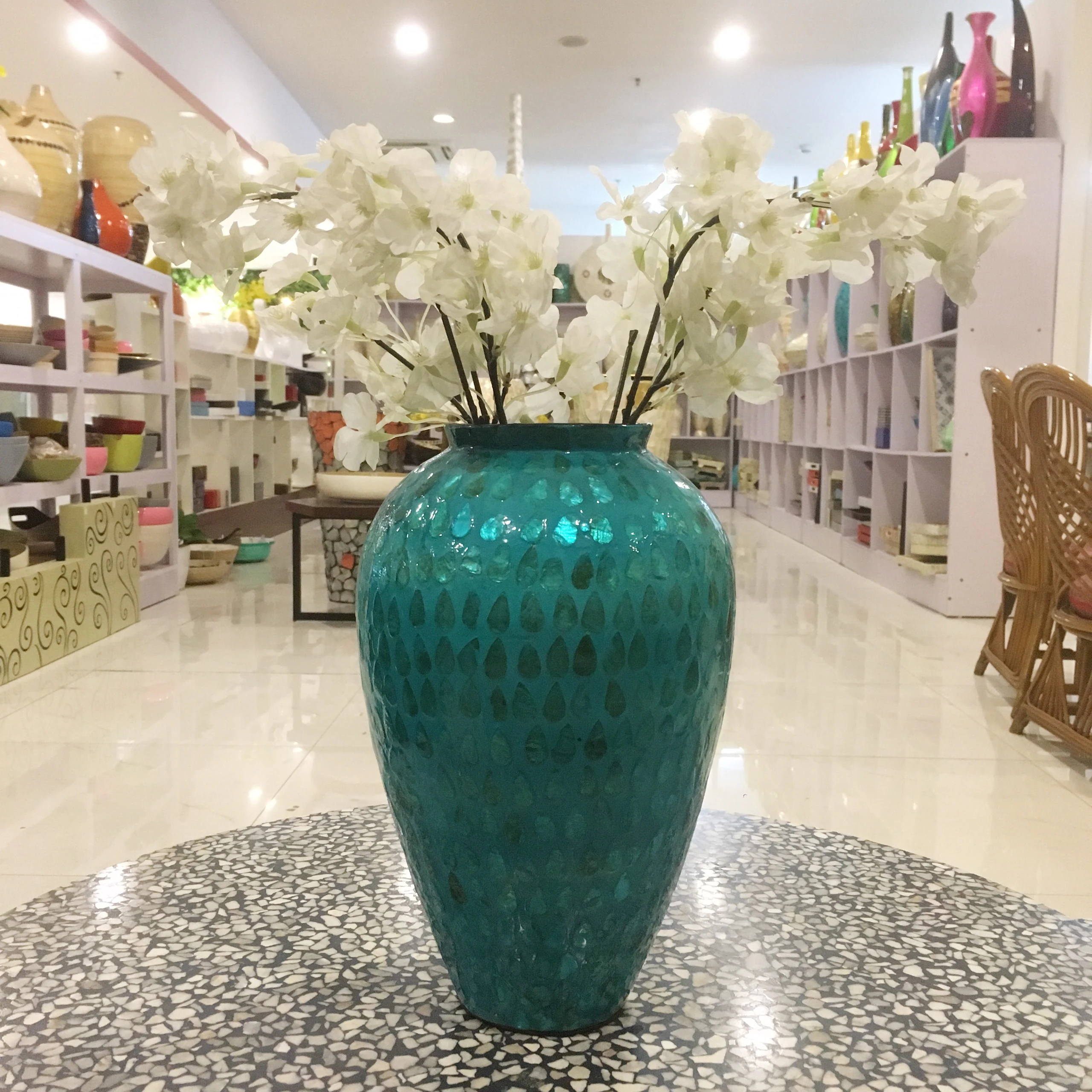 Luxury round lacquer jars small container jar candy storage containers decor gifts wholesale made in Vietnam