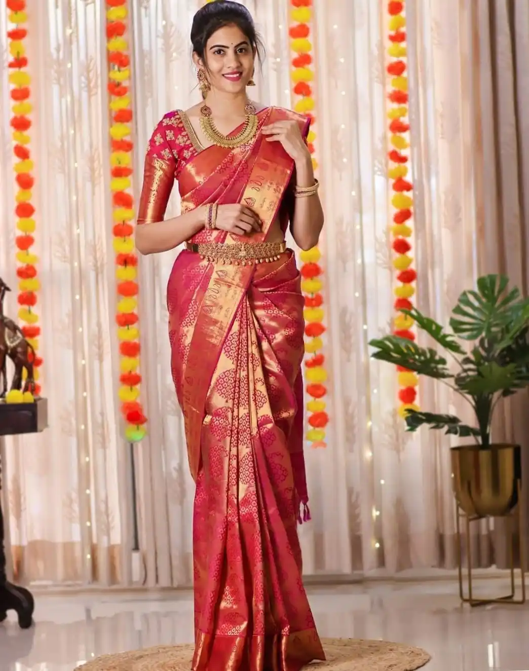 South Indian Style Bridal Saree Very Beautiful Hot Product Silk Sari In ...