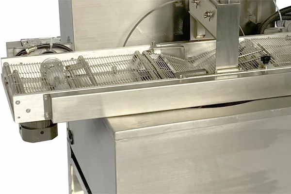 Small Automatic Wafer Enrobing Line Peanut Chocolate Coating Machine With Cooling Tunnel And Nut Spreader