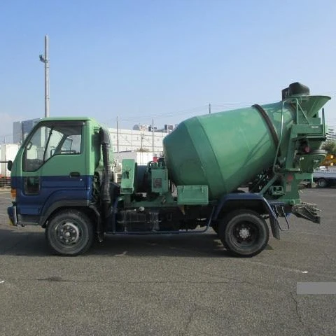Used ISUZU Bulk Cheap Price Concrete Mixing Truck Cement Mixers
