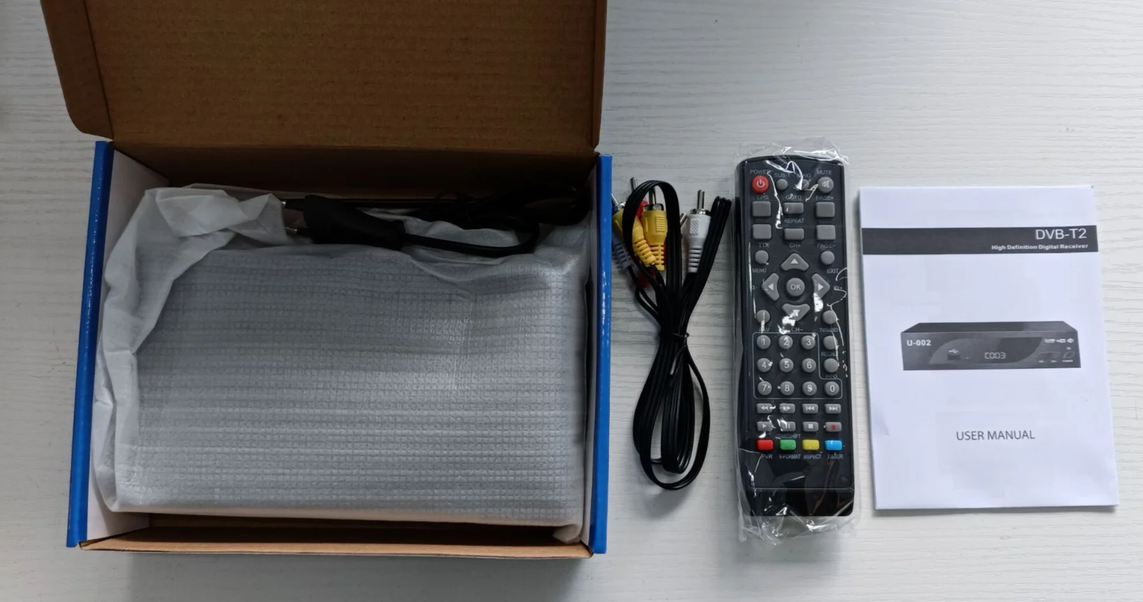 Hotselling DVB-T2 Tdt Digital TV Decodificador Set Top Box for