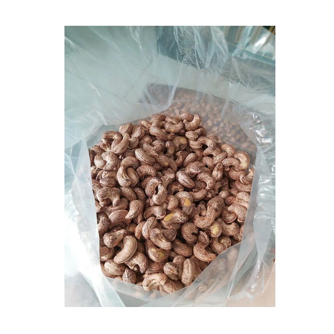 Жареные соленые несоленые орехи кешью большого зерна премиум класса по лучшей цене от
