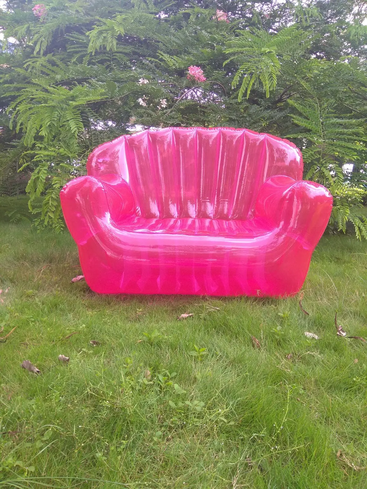 hot pink inflatable chair