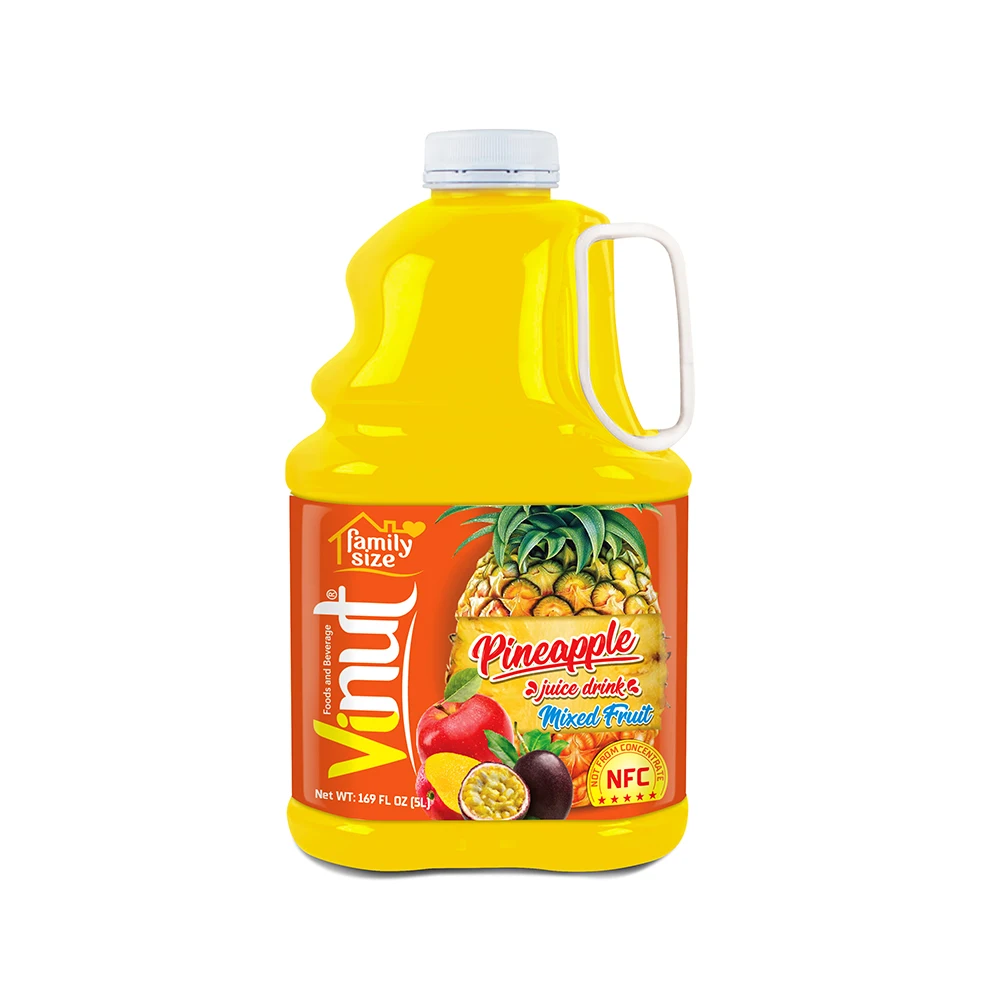 Фруктовая бутылка. Сок ананасовый бутылка стекло. Vinut Mixed Fruit. Сок в бутылке с ананасом. Пацан на кейсе.