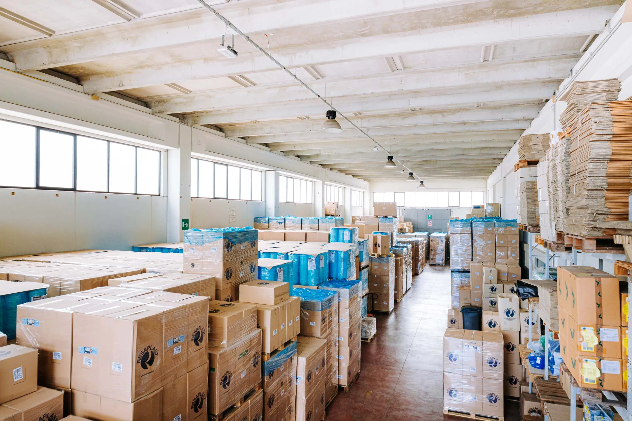 Customizable 2l Food Packaging Container With Lid For Industrial Use Pp