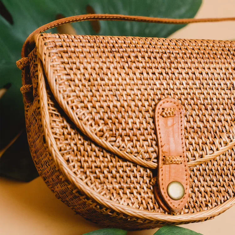 Women Rattan Crossbody Bag,New Stylish Handwoven Bag In Vietnam