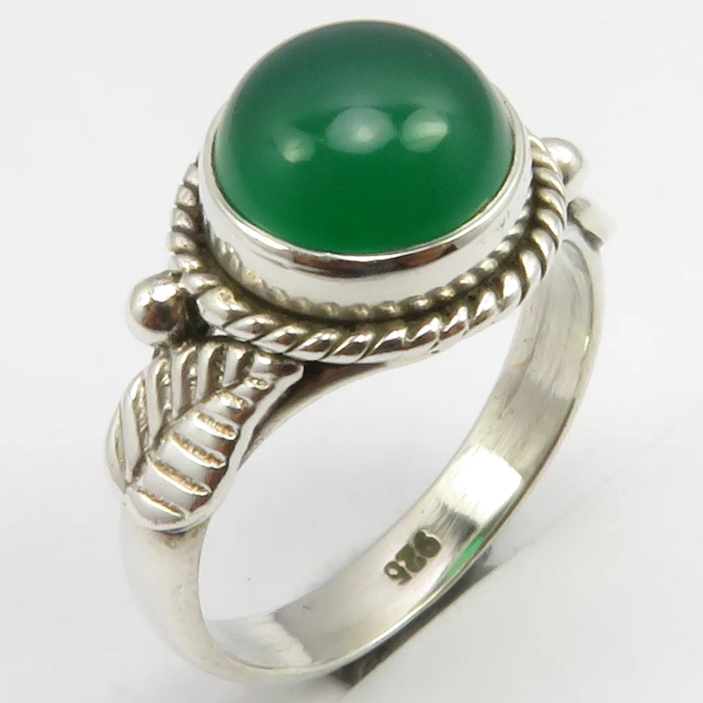 925 Pure Silver Green Onyx Ring Size 4 25 2 9 Grams Women S Jewelry Buy 925 Silver Jewelry Exclusive Women Jewelry Green Onyx Ring Product On Alibaba Com
