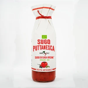Organic Sugo di Casa Ursini Tomato sauce Puttanesca with olives and capers in bottle 500 g Ready to use