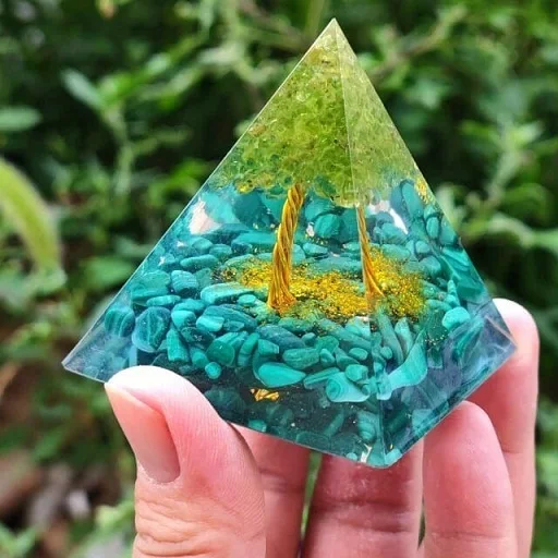 2022Tree of Life Orgone Pyramid Peridot Malachite Energy Chakra Reiki Meditation Tool PTSD Orgone, Orgone Accumulator, EMF Orgon