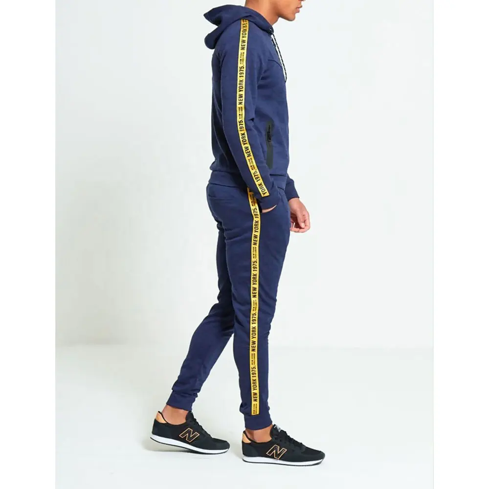 Pantalón deportivo para entrenar en Kick Boxing T4S ⋆ The 4 shirts La  tienda de ropa en Lleida