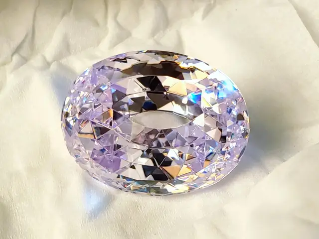 机器切割 cz 白色锆石明亮切割立方曼谷锆石石头 - buy zirconias