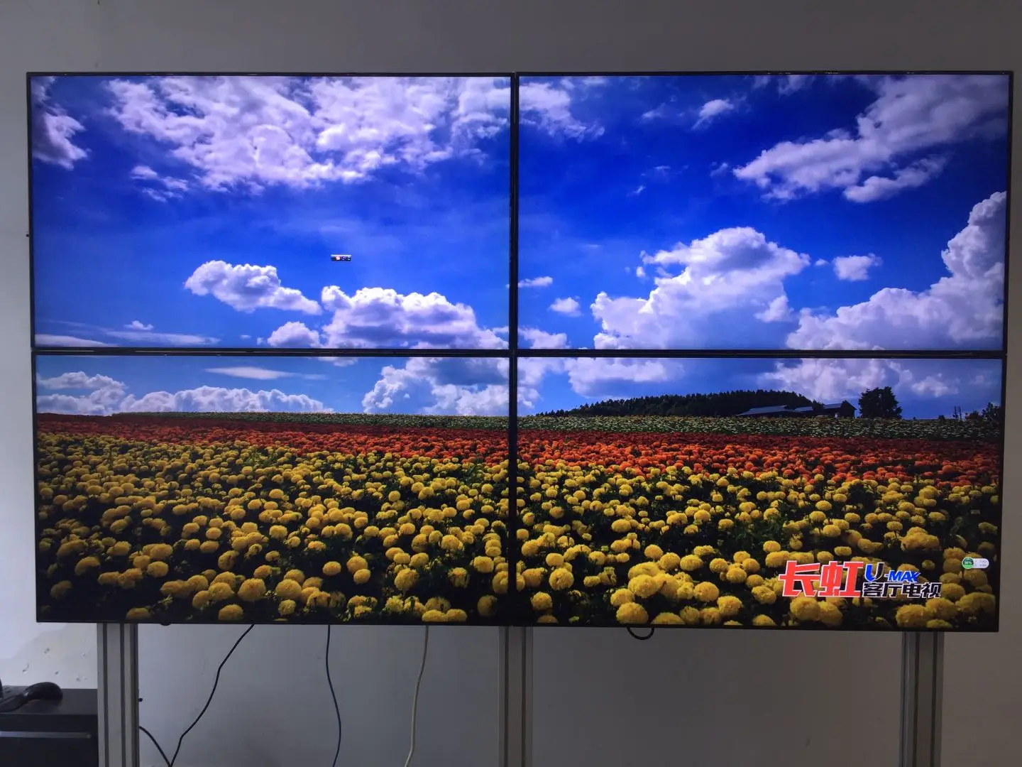 55 Inch Video Wall LCD Screen - Perfect for Advertising