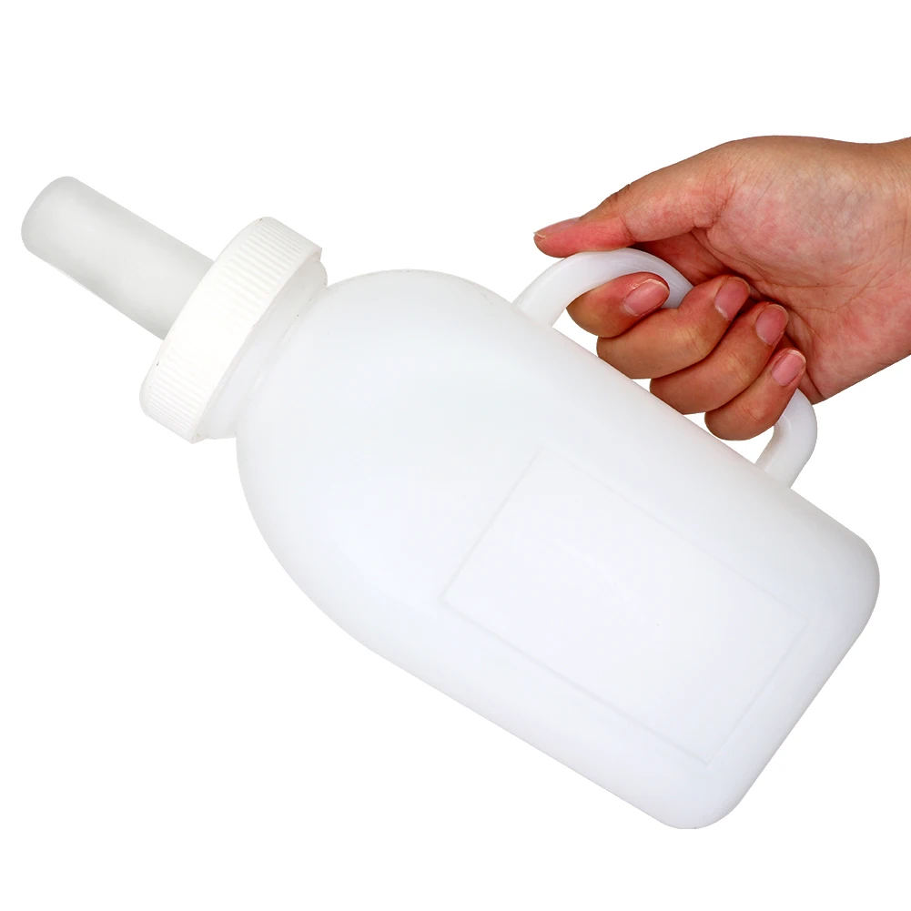 High Quality Plastic Lamb Feeding Milk Bottle Calf Milk Feeder Cow Water Feeder Drinking Bottle for Calf Sheep