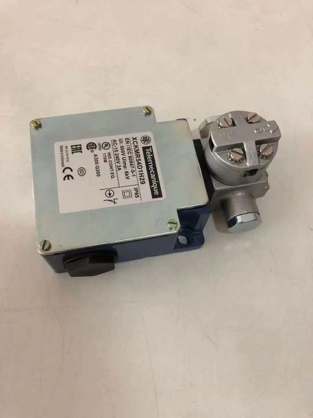 Hotsale Heavyduty Cross Limit Switch Xckmr54d1h29 In Stock Buy