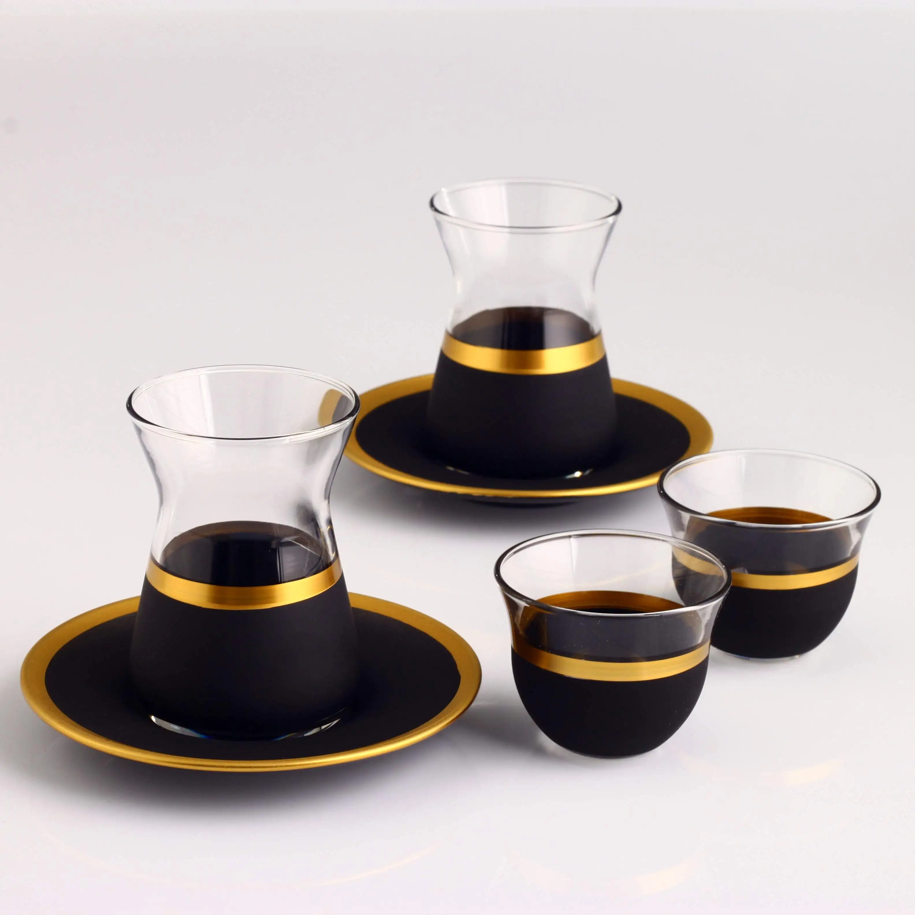 18 Pc Tea Set (6 Tea Cups + 6 Coffee Cups + 6 Saucers) Decor Serra, Color Yellow