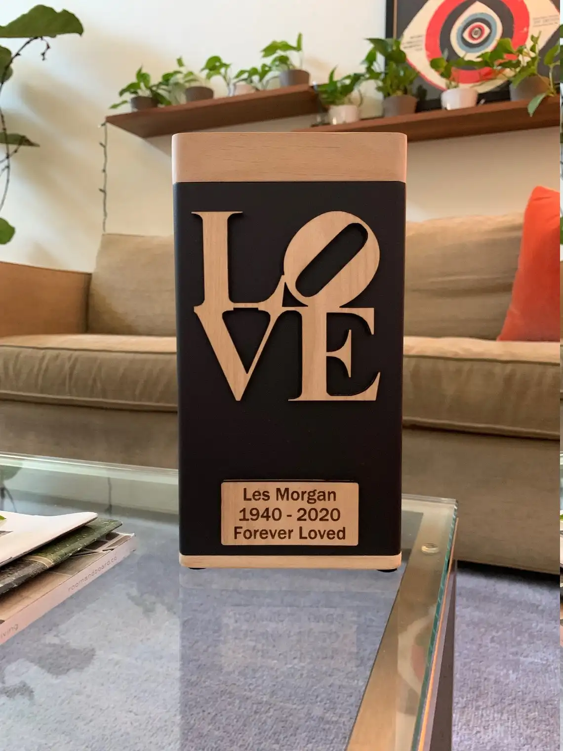 Стильная урна для кремации в коробке в элегантной деревянной отделке с пользовательской крышкой идеально подходит для ухода за взрослыми воспоминаниями