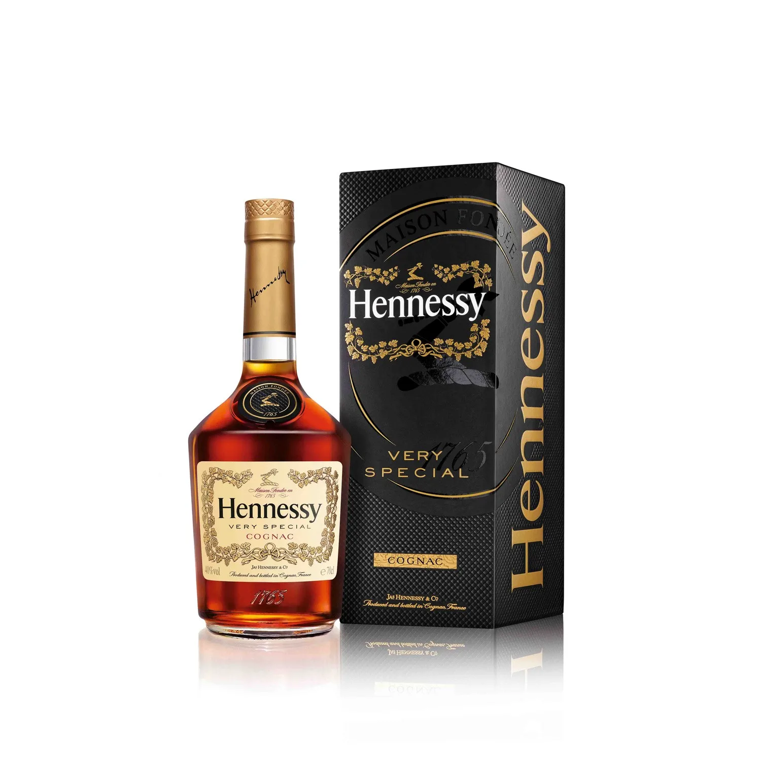 Хеннесси 0.7 оригинал. Хеннесси вери Спешиал 0.7. Хеннесси Когнак very Special. Hennessy XO 0.5. Коньяк Hennessy vs 0.7 оригинал.