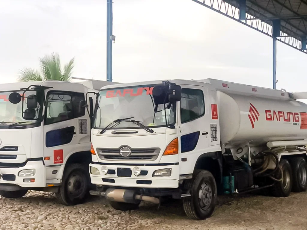 
390 microns Road trucks Diesel engine generators Quarry and mining Diesel From Malaysia 