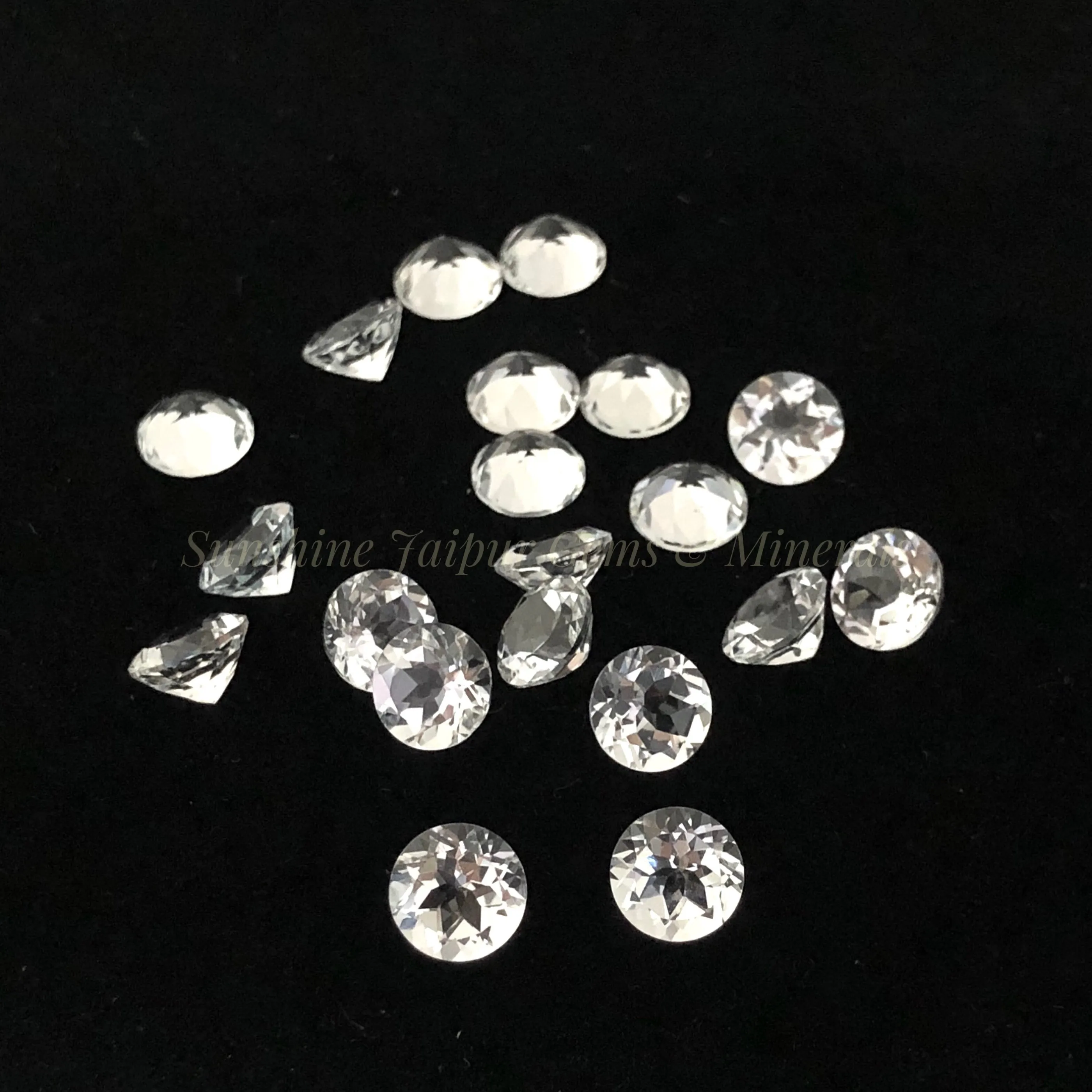 Details about   Rarest Lot Natural Crystal Quartz 15X15 mm Round Faceted Cut Loose Gemstone 