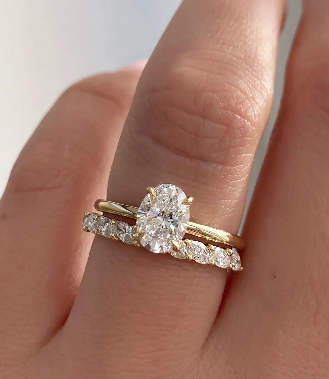 Elegant Moissanite Wedding Ring Set In 14k Gold For Parties_voghion.com
