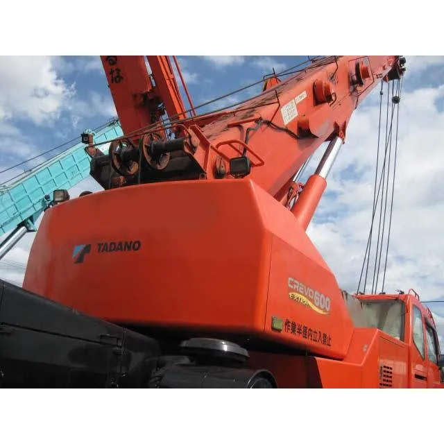 Шероховатый кран Tadano GR600N-1