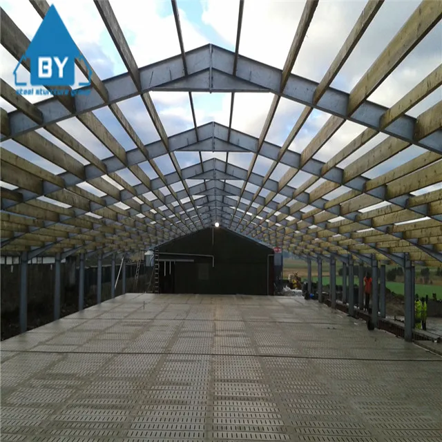 Turnkey Project Low Cost Modern Prefab Steel Construction Pig Farm House