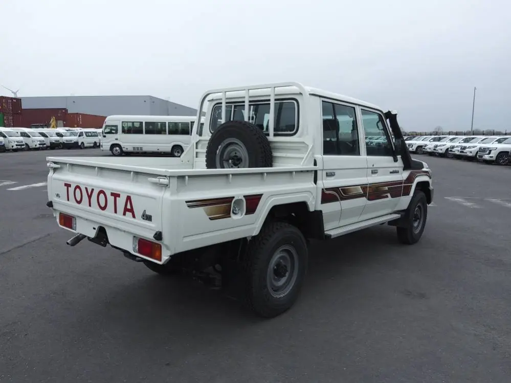 Toyota Land Cruiser 4x4 Pick Up 4.0l Grj 79 Double Cabine Ref.2919 New ...