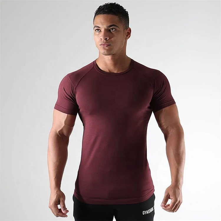 Tight t shirt. Кофта имитация спортивного тела. Футболка фитроо. Спортивный тело парень футболке плотный 100 кг. Спортивный тело парень футболке плотный 100 кг в Дагестане.