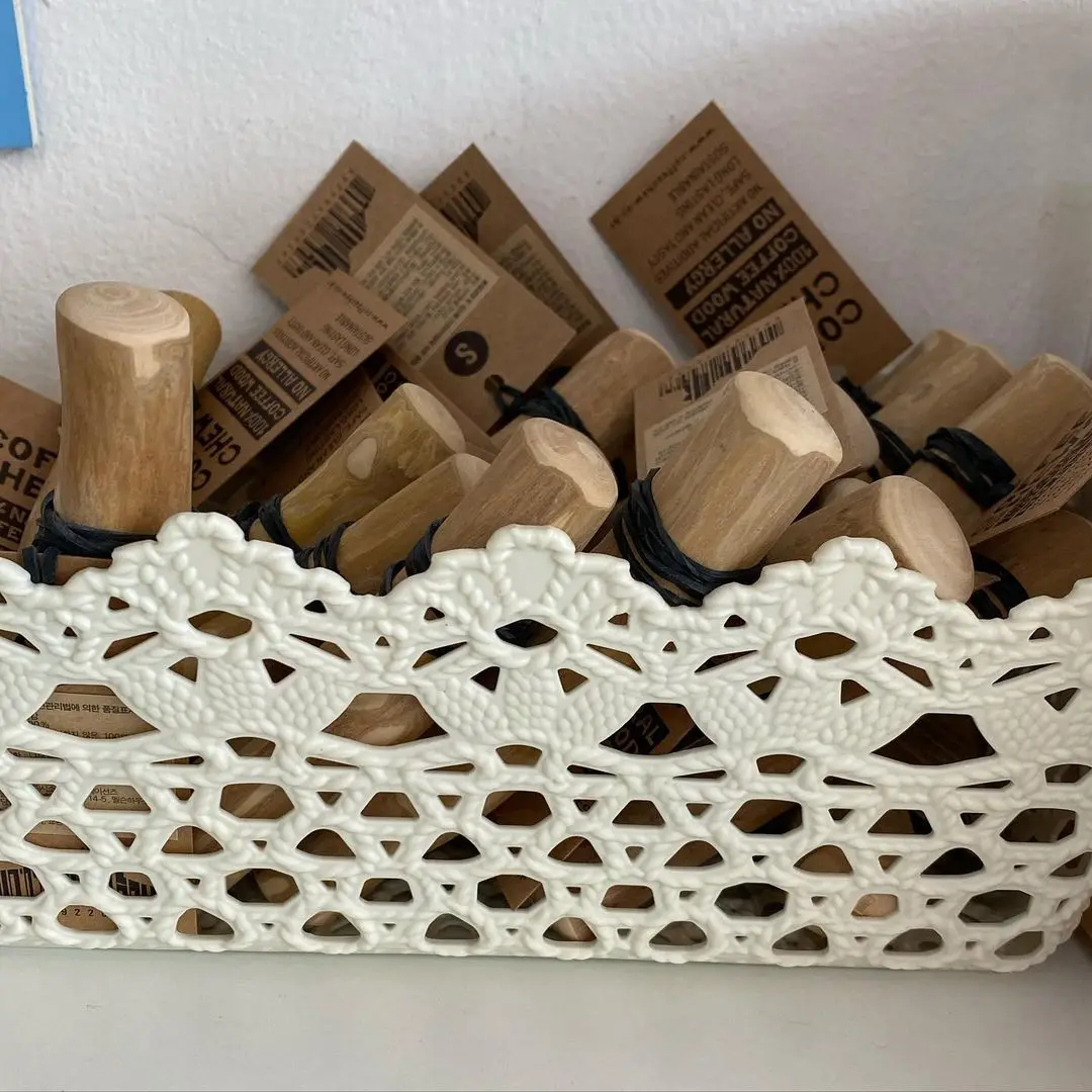 100 Coffee Wood Chew/ Dog Chew Stick/ Chewing Coffeewood Dog Chew Toy