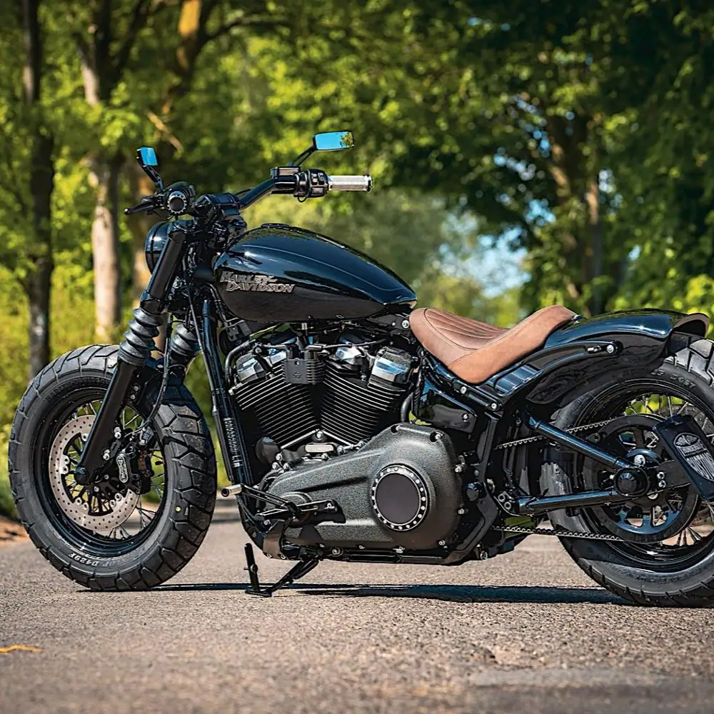 Мотоцикл Harley Davidson круизеры