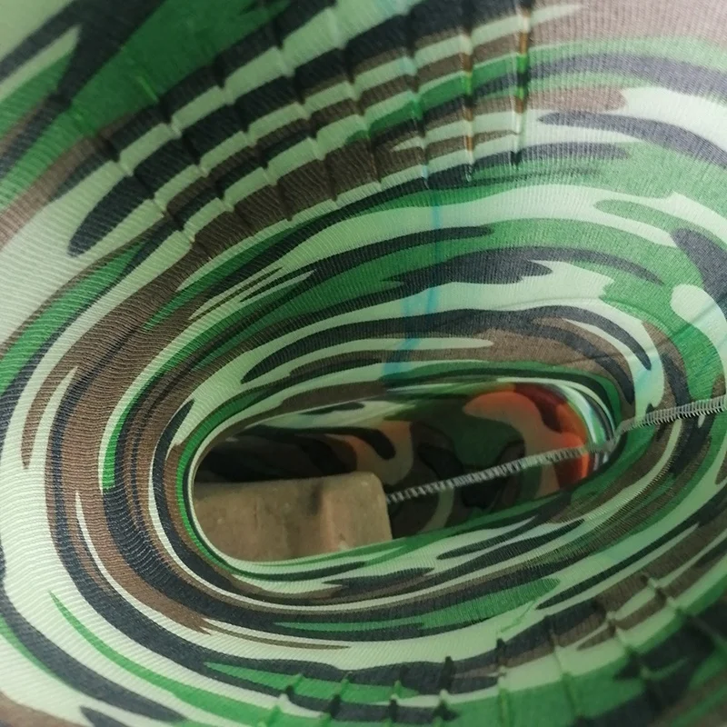 Камуфляжные хорошего качества средней длины из водонепроницаемого материала; Низкие резиновые сапоги; ПВХ; Для работы фабрикой по производству