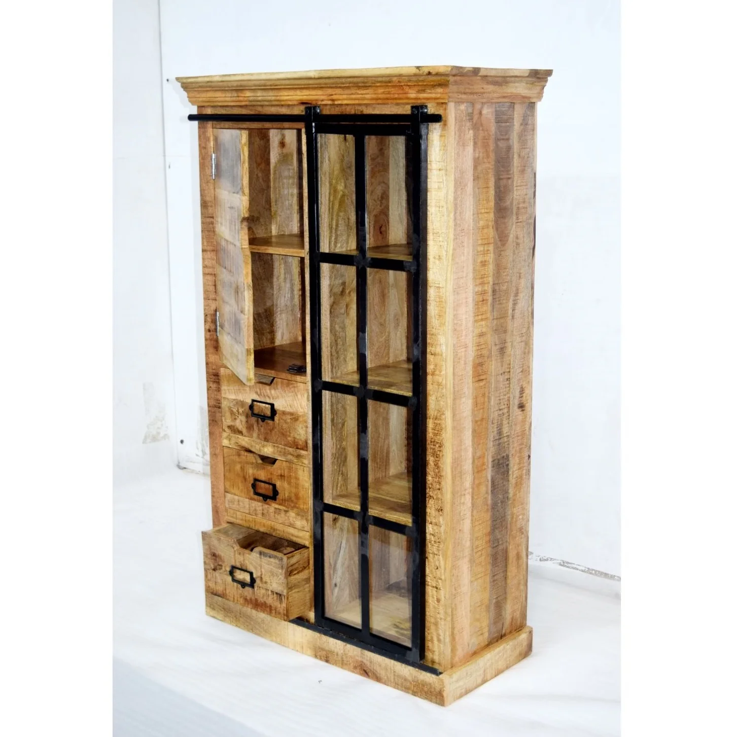 Хит продаж, шкаф для хранения стеклянных дверей из массива манго, изготовленный из высококачественного железа и дерева для дома и отеля